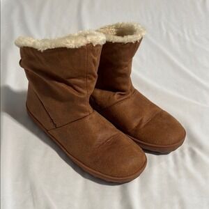 Cozy Brown Faux Fur-Lined House Bootie Slippers Rubber Sole Size 9